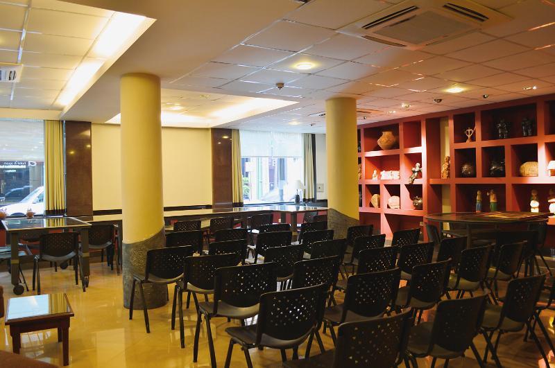 Aspen Hotel & Apart Асунсион Екстериор снимка